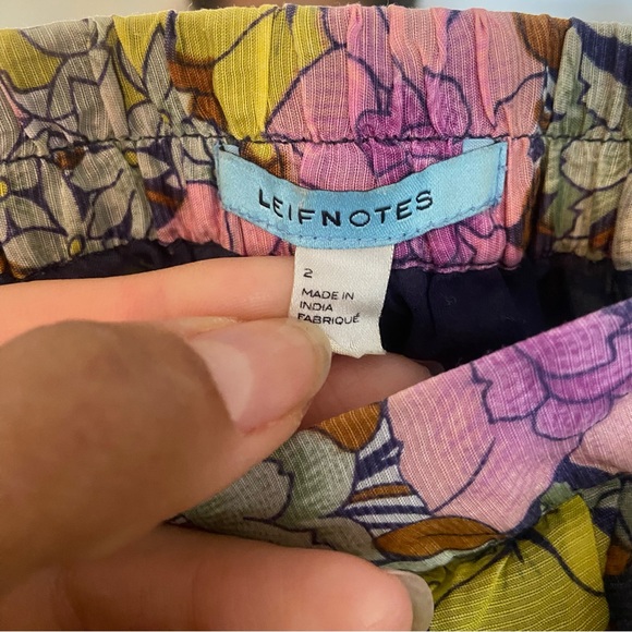 • Leifnotes • floral tiered ruffle blouse - Picture 2 of 5